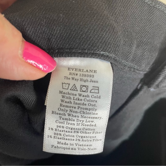 NEW WITH TAGS Everlane Black The Way-High Straight Leg Jean in Size 35 Long - Picture 9 of 9